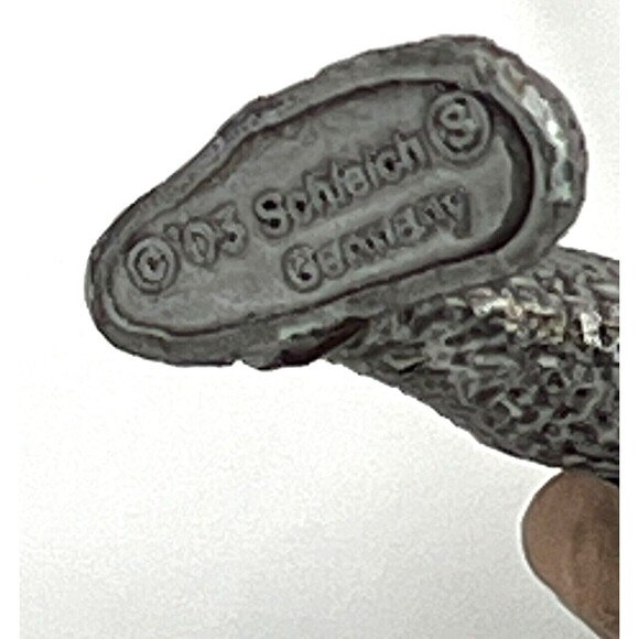 Schleich 2003 Medieval World‎ of Knights Lionfoot Knight w/Face Mask & Weapons - Picture 8 of 10